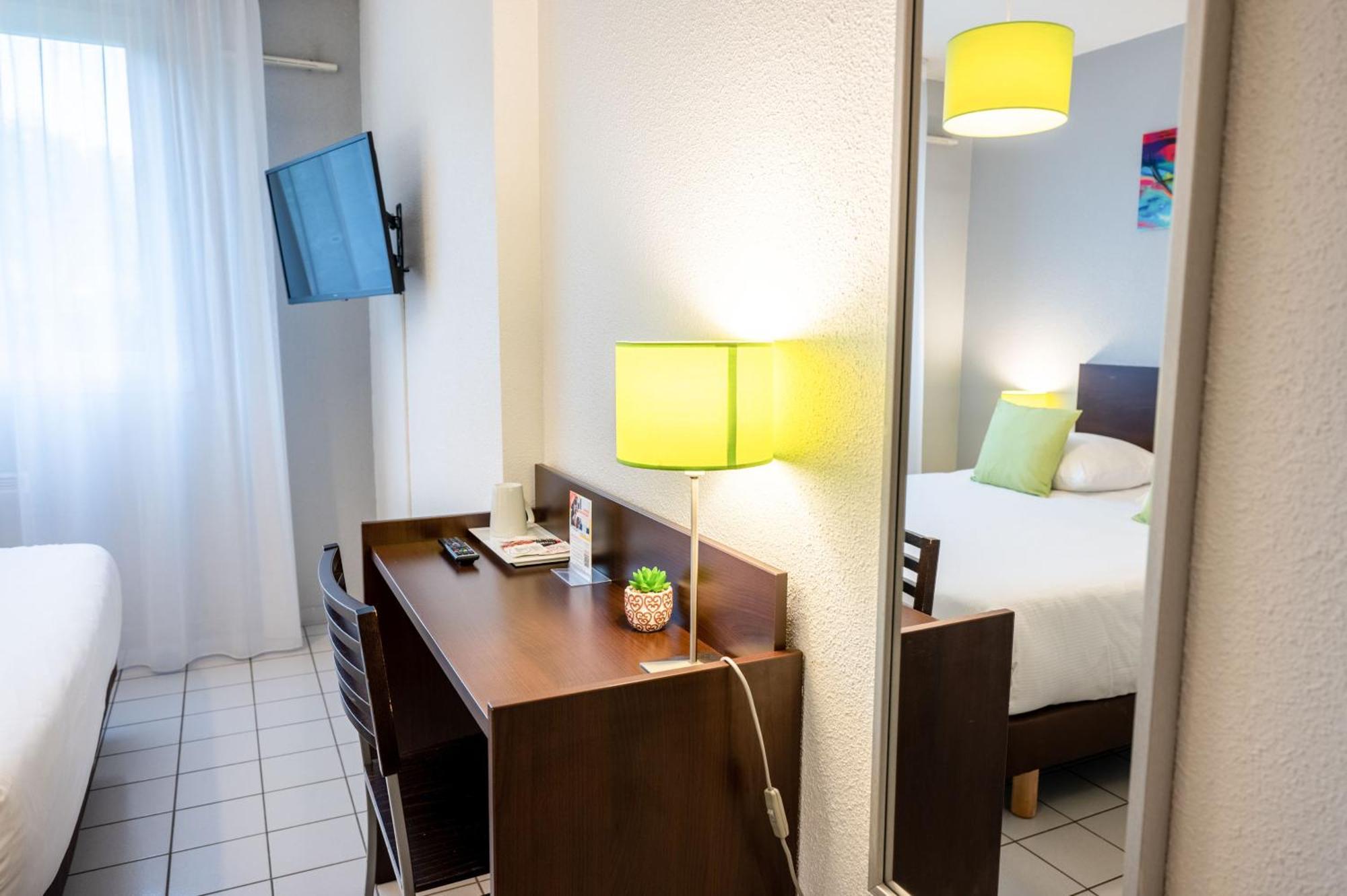 Zenitude Hôtel-Résidences La City Besanzón Exterior foto