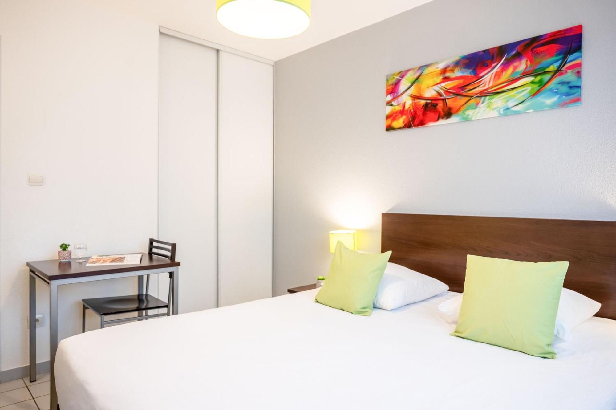 Zenitude Hôtel-Résidences La City Besanzón Exterior foto